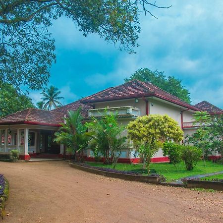 Randiyaepiliyagoda Resort 아비사웰라 외부 사진