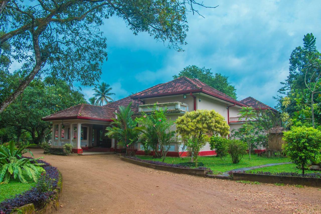 Randiyaepiliyagoda Resort 아비사웰라 외부 사진