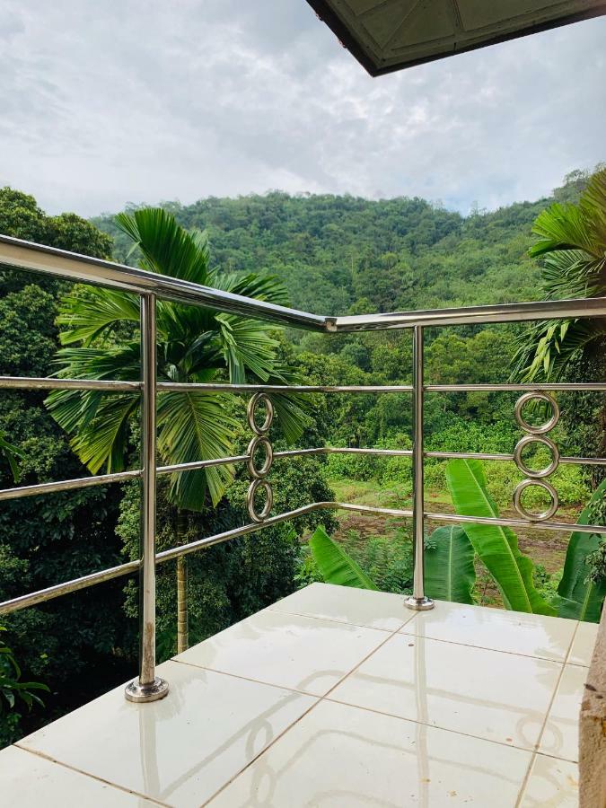 Randiyaepiliyagoda Resort 아비사웰라 외부 사진